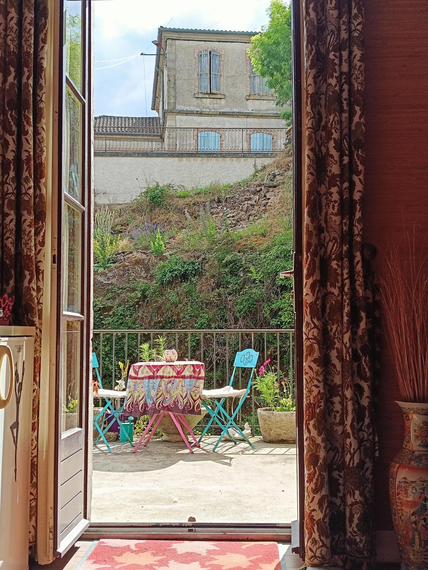 Les Chambres Des Artistes Laguepie Exterior photo
